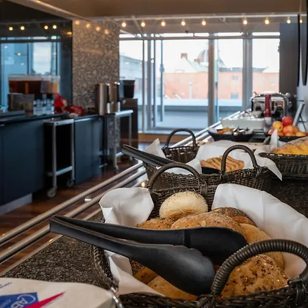 Cabinn Aarhus Hotel 2*