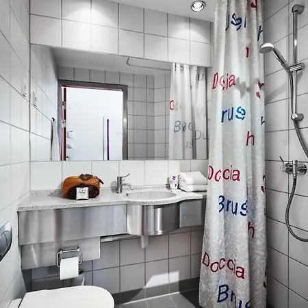 Cabinn Aarhus 2*