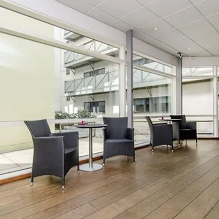 奥尔胡斯卡宾酒店 酒店