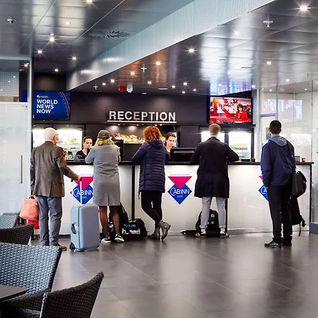 酒店 奥尔胡斯卡宾酒店 Århus