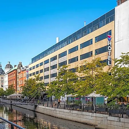 Отель Cabinn Aarhus 2*