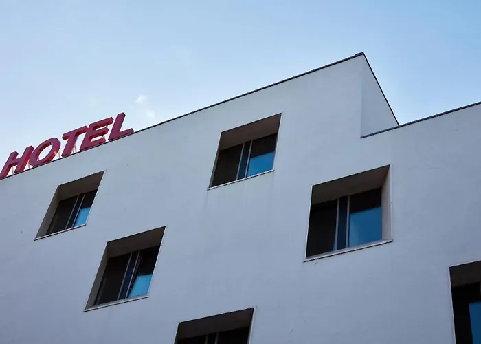 Cabinn Aarhus Hotel 2*